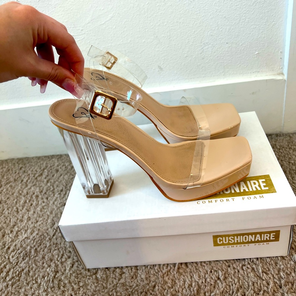 Windsor Nude w/ Clear Heel